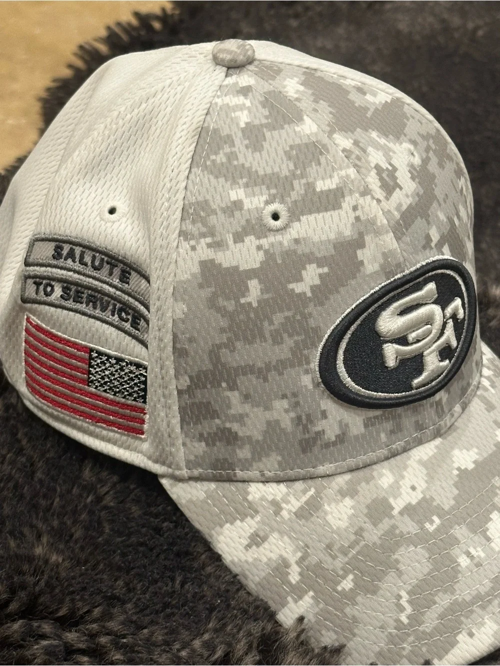 NWT Salute to Service SF 49er Camo Cap